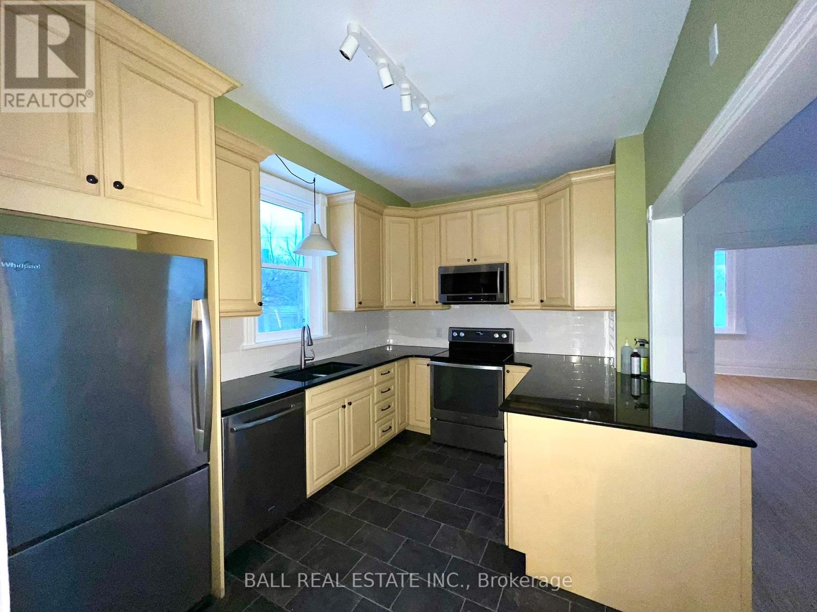 134 Water Street, Selwyn, Ontario  K0L 2H0 - Photo 14 - X12572344