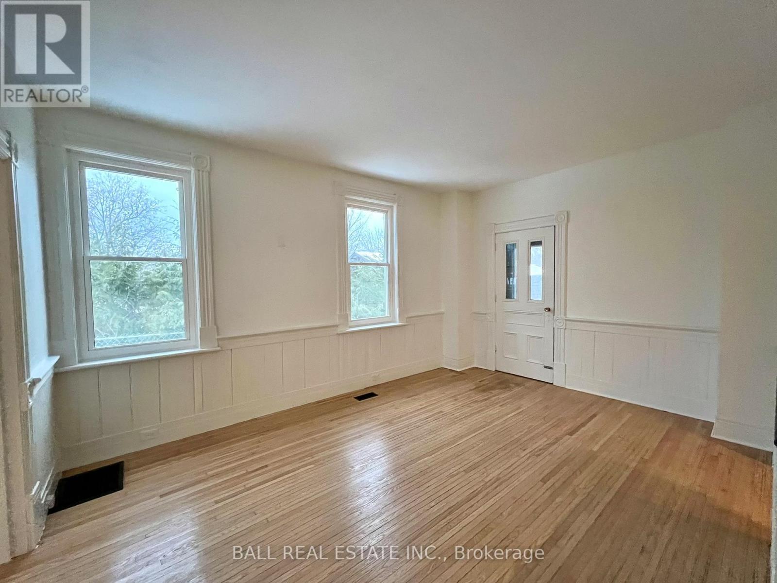 134 Water Street, Selwyn, Ontario  K0L 2H0 - Photo 15 - X12572344