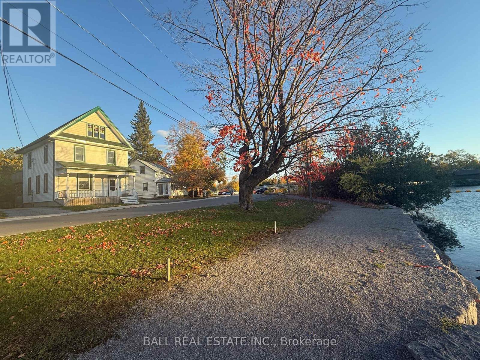 134 Water Street, Selwyn, Ontario  K0L 2H0 - Photo 2 - X12572344