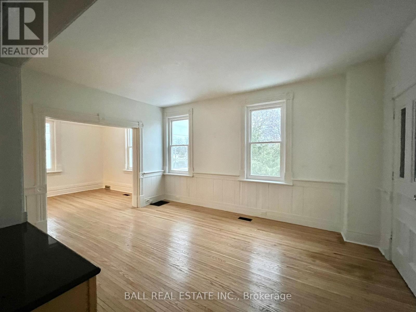 134 Water Street, Selwyn, Ontario  K0L 2H0 - Photo 9 - X12572344