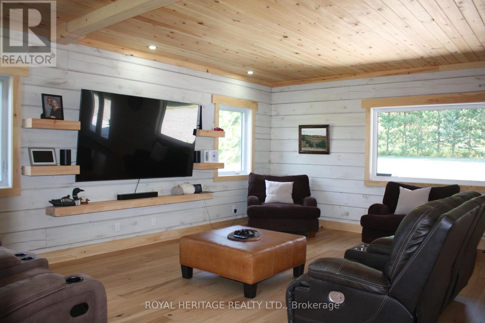 414 Pine View Ridge Road, Tudor And Cashel (Tudor Ward), Ontario  K0L 1W0 - Photo 12 - X12572218