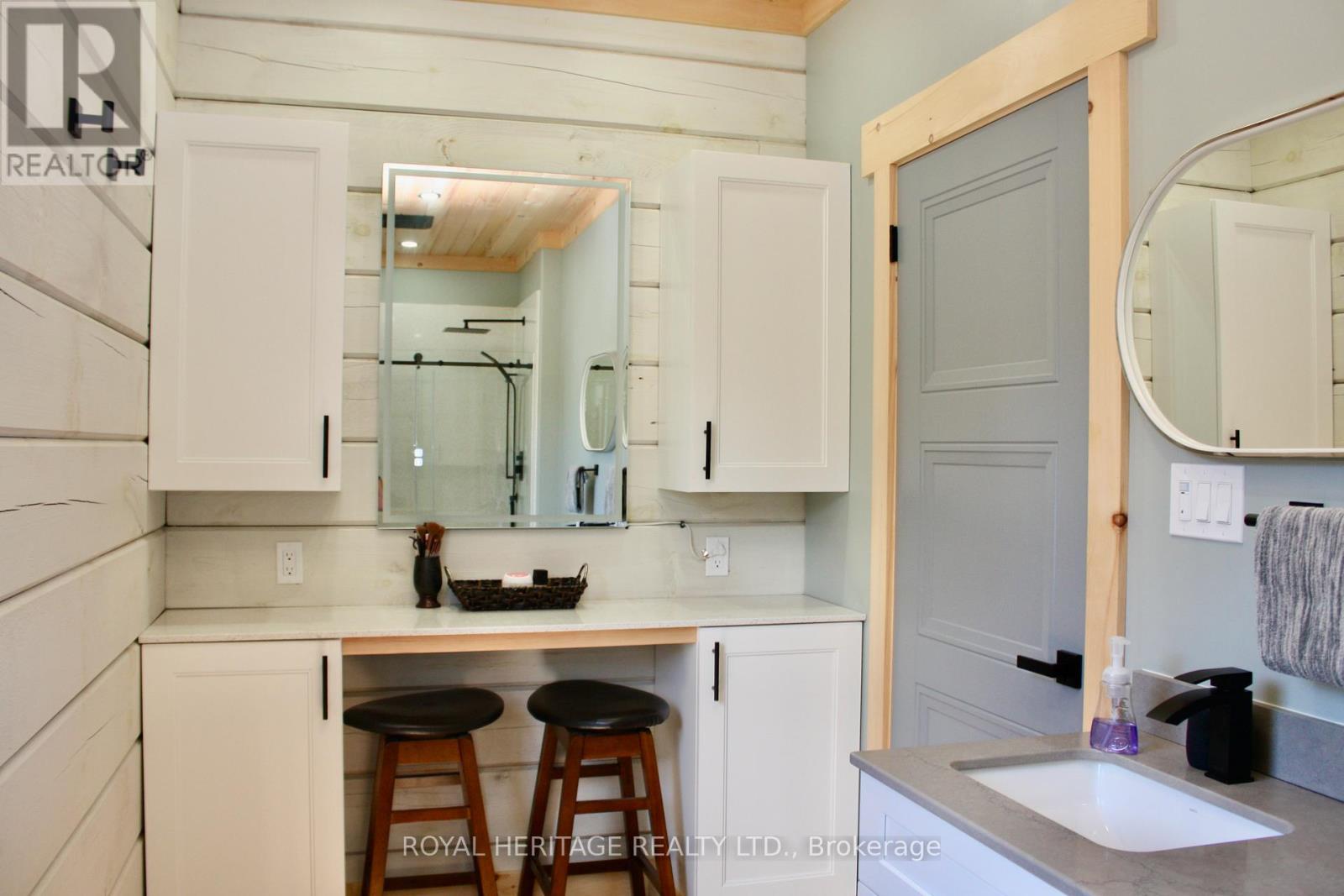 414 Pine View Ridge Road, Tudor And Cashel (Tudor Ward), Ontario  K0L 1W0 - Photo 18 - X12572218