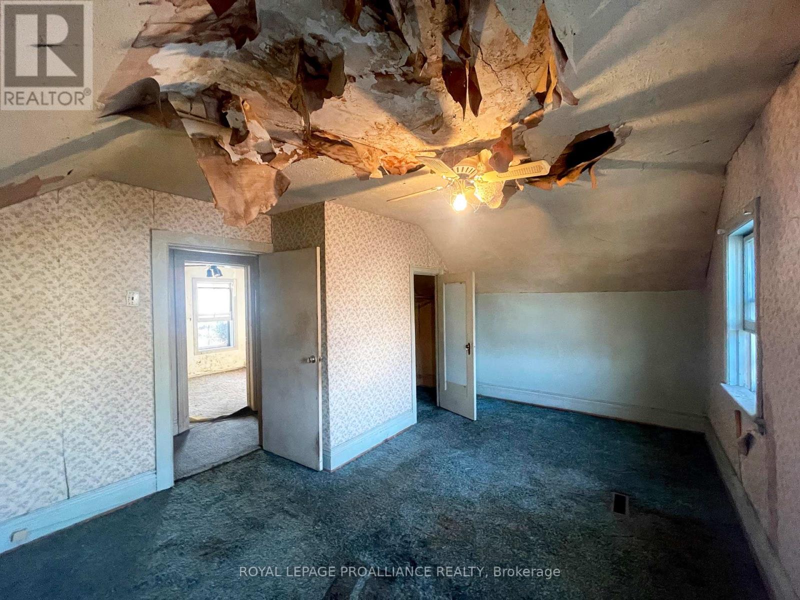 633 Rogers Street, Peterborough (Ashburnham Ward 4), Ontario  K9H 1X9 - Photo 17 - X12572474