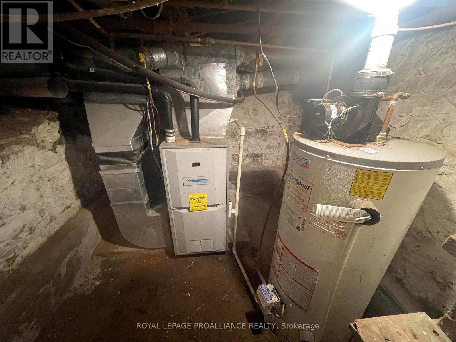 633 Rogers Street, Peterborough (Ashburnham Ward 4), Ontario  K9H 1X9 - Photo 22 - X12572474