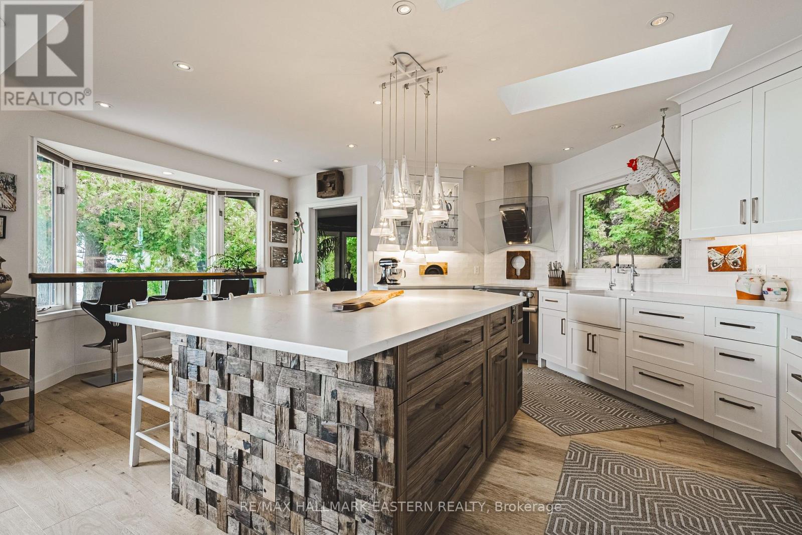 1052 Tedford Lane, Douro-Dummer, Ontario  K0L 2H0 - Photo 5 - X12572790