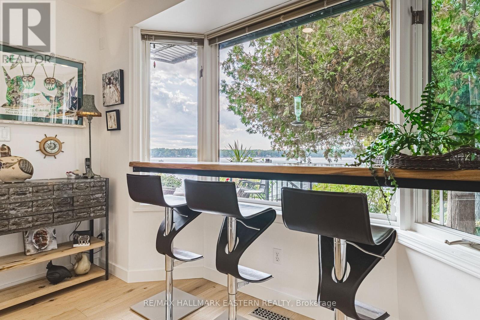 1052 Tedford Lane, Douro-Dummer, Ontario  K0L 2H0 - Photo 7 - X12572790