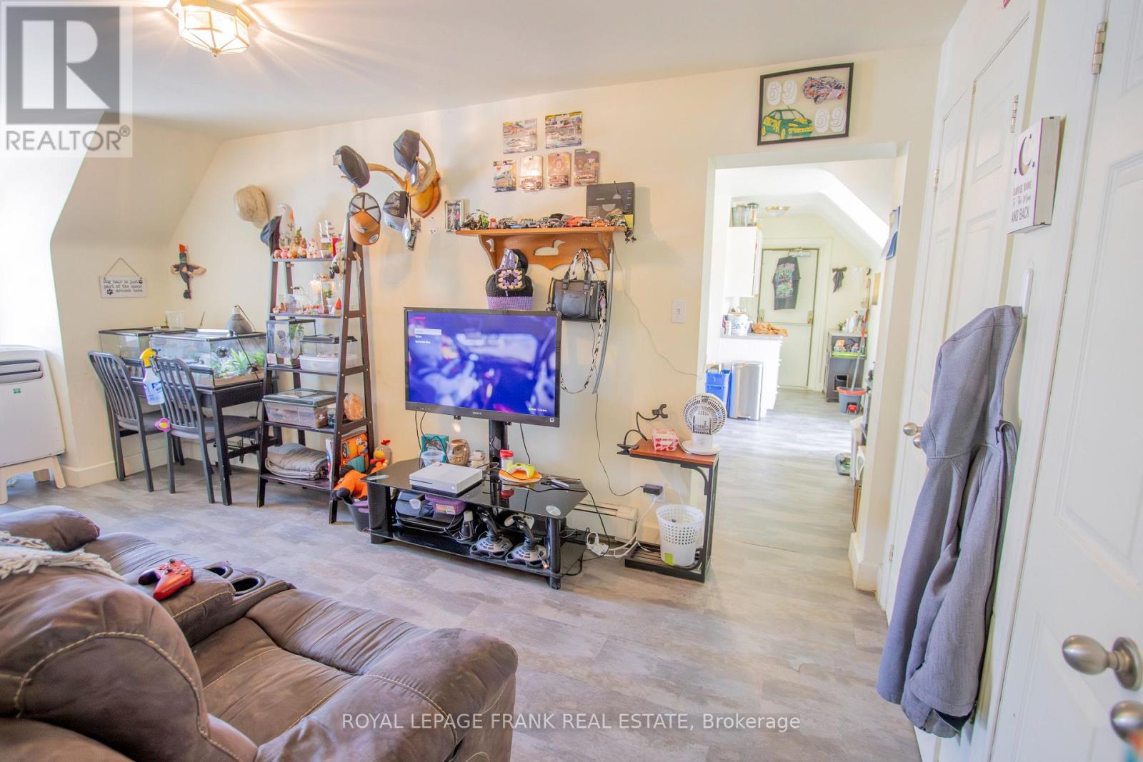 33 Flint Avenue, Bancroft (Bancroft Ward), Ontario  K0L 1C0 - Photo 22 - X12572812