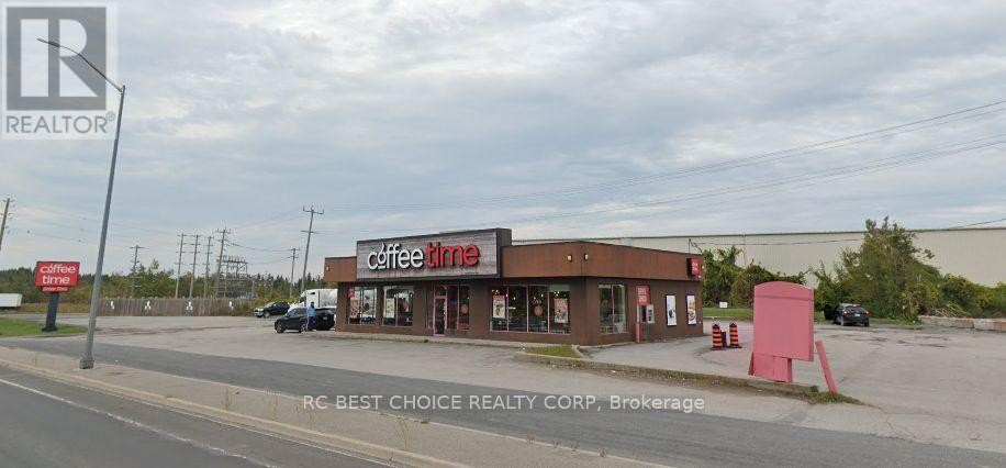 1672 Highway 7, Otonabee-South Monaghan, Ontario  K9J 6X8 - Photo 2 - X12572932