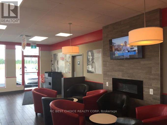 1672 Highway 7, Otonabee-South Monaghan, Ontario  K9J 6X8 - Photo 5 - X12572932