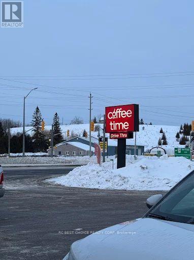 1672 Highway 7, Otonabee-South Monaghan, Ontario  K9J 6X8 - Photo 6 - X12572932