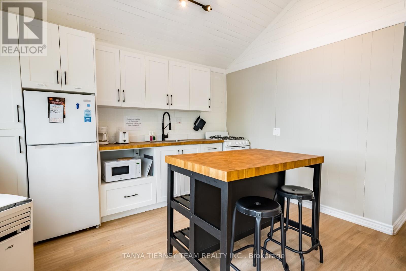 723 Bolin Road, Otonabee-South Monaghan, Ontario  K0L 2G0 - Photo 25 - X12573138