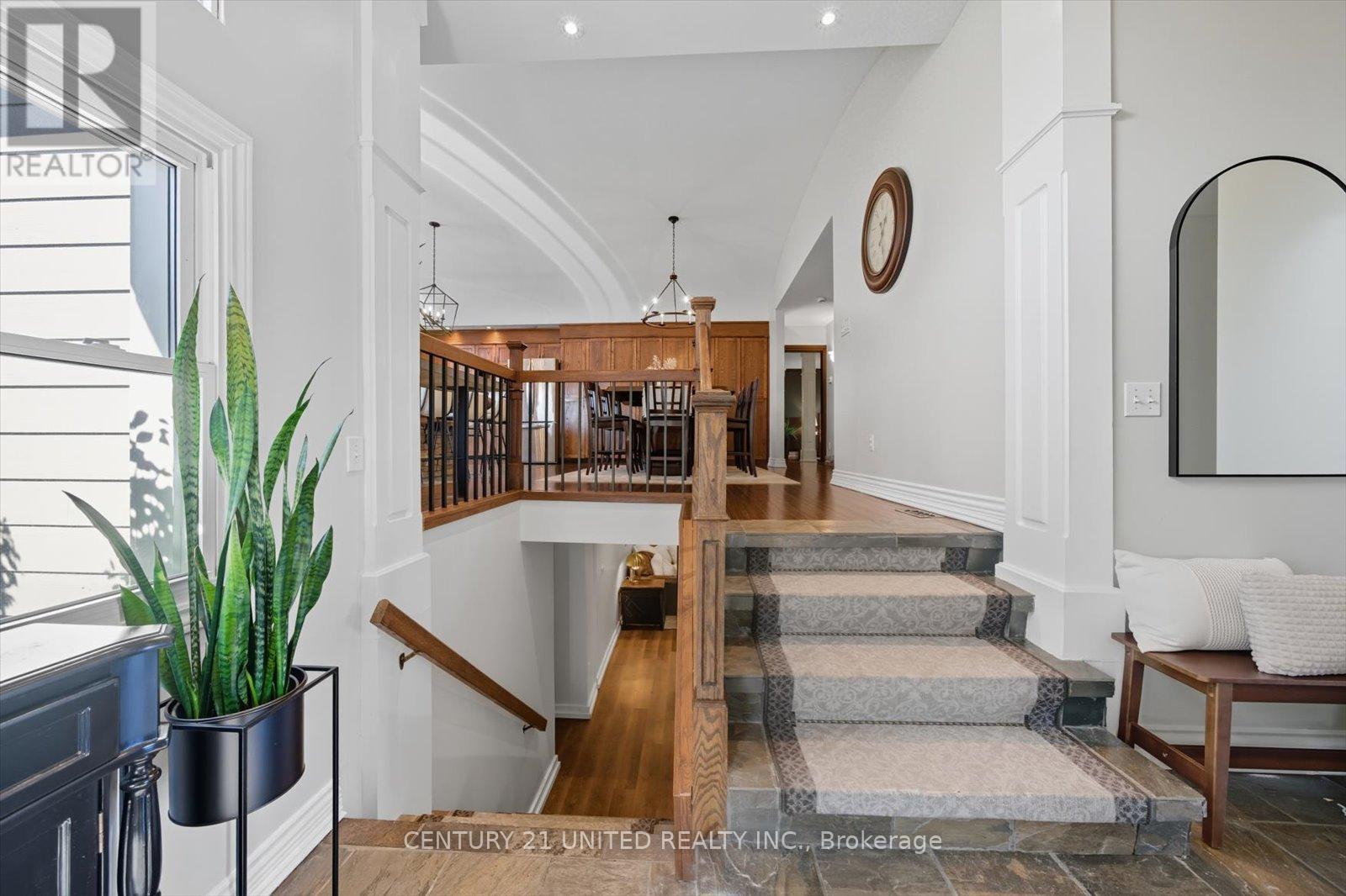 749 Spillsbury Drive, Peterborough (Otonabee Ward 1), Ontario  K9K 1K9 - Photo 11 - X12574322