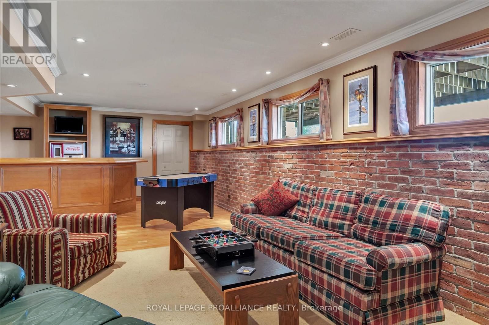 1787 Moncrief Line, Cavan Monaghan (Cavan-Monaghan), Ontario  K9J 6Z9 - Photo 35 - X12574346