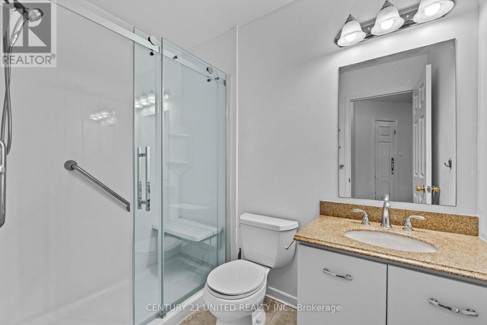 213 - 475 Parkhill Road W, Peterborough (Town Ward 3), Ontario  K9H 7M5 - Photo 16 - X12575086