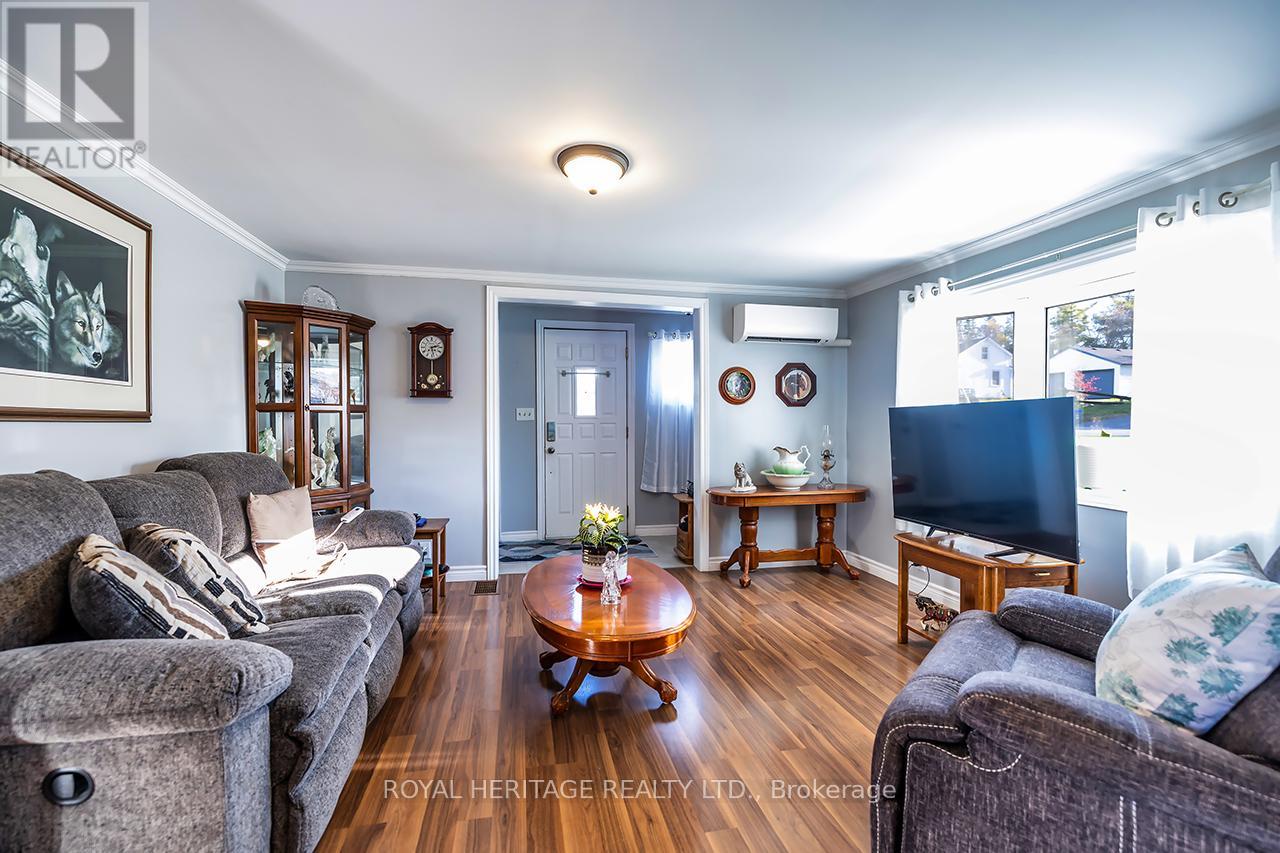 5073 Oak Street, Hamilton Township (Bewdley), Ontario  K0L 1E0 - Photo 4 - X12575044