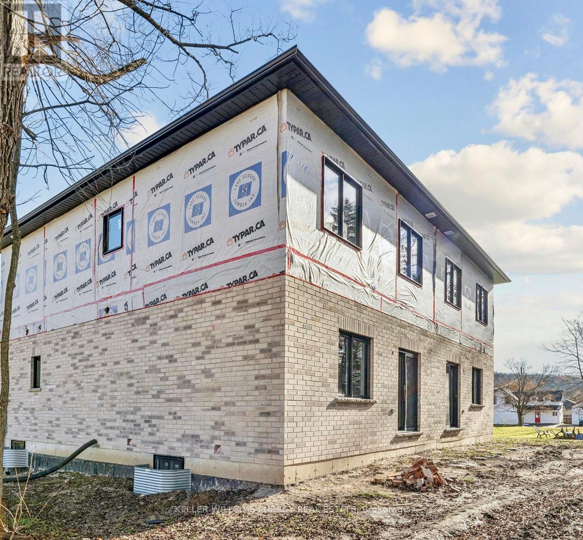 13 Union Street, Cavan Monaghan (Millbrook Village), Ontario  L0A 1G0 - Photo 3 - X12576616