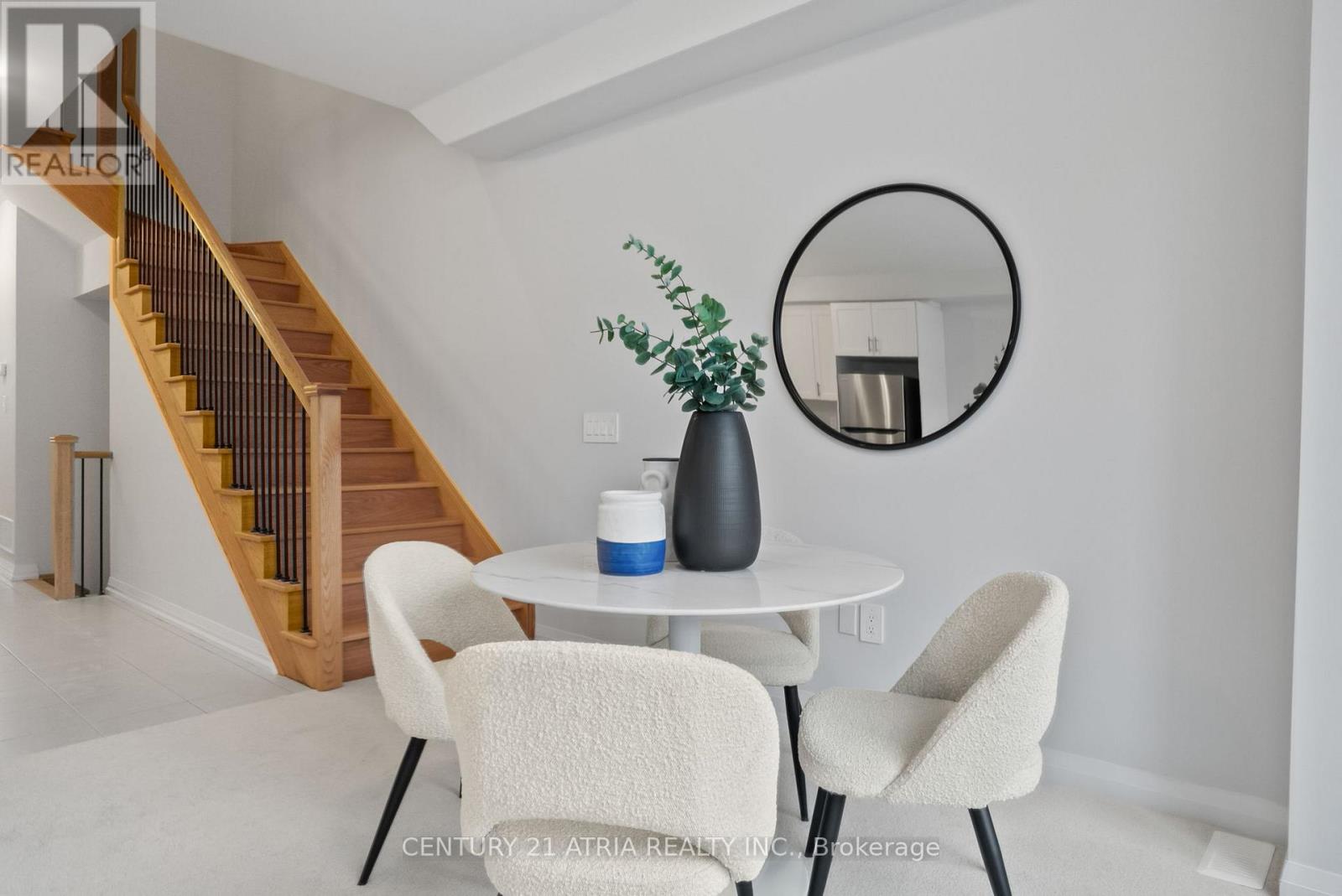 140 Corley Street, Kawartha Lakes (Lindsay), Ontario  K9V 0R4 - Photo 15 - X12576604