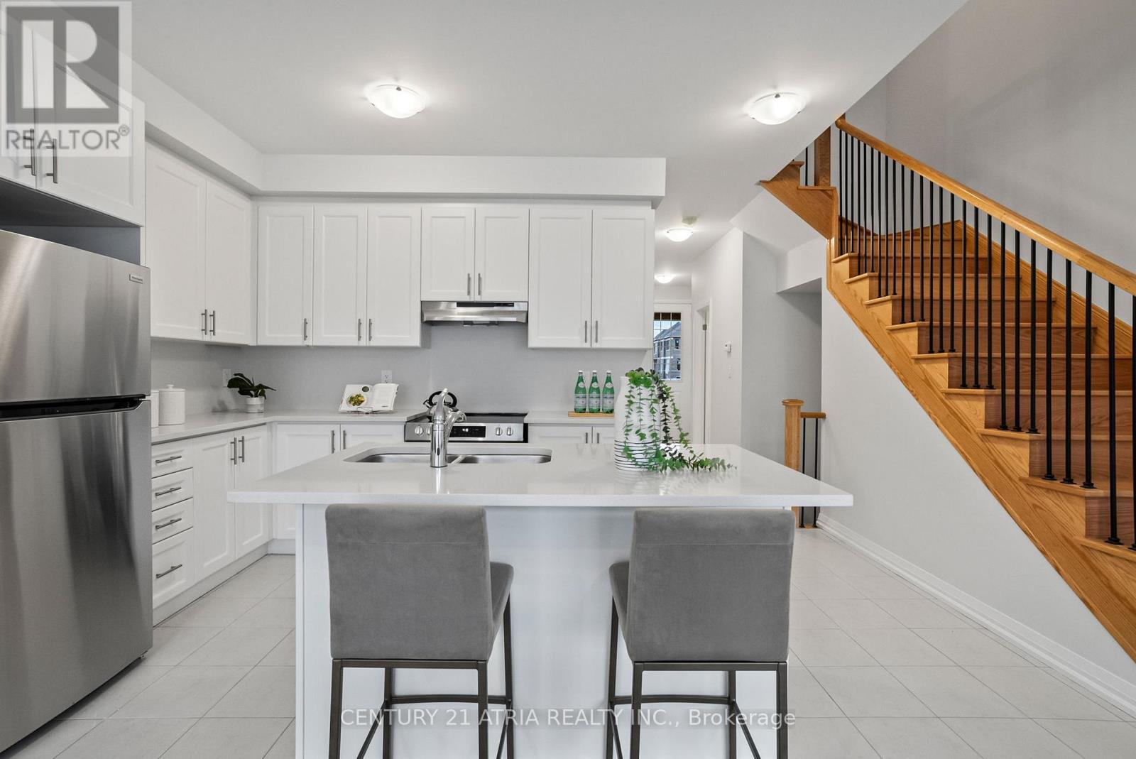 140 Corley Street, Kawartha Lakes (Lindsay), Ontario  K9V 0R4 - Photo 17 - X12576604