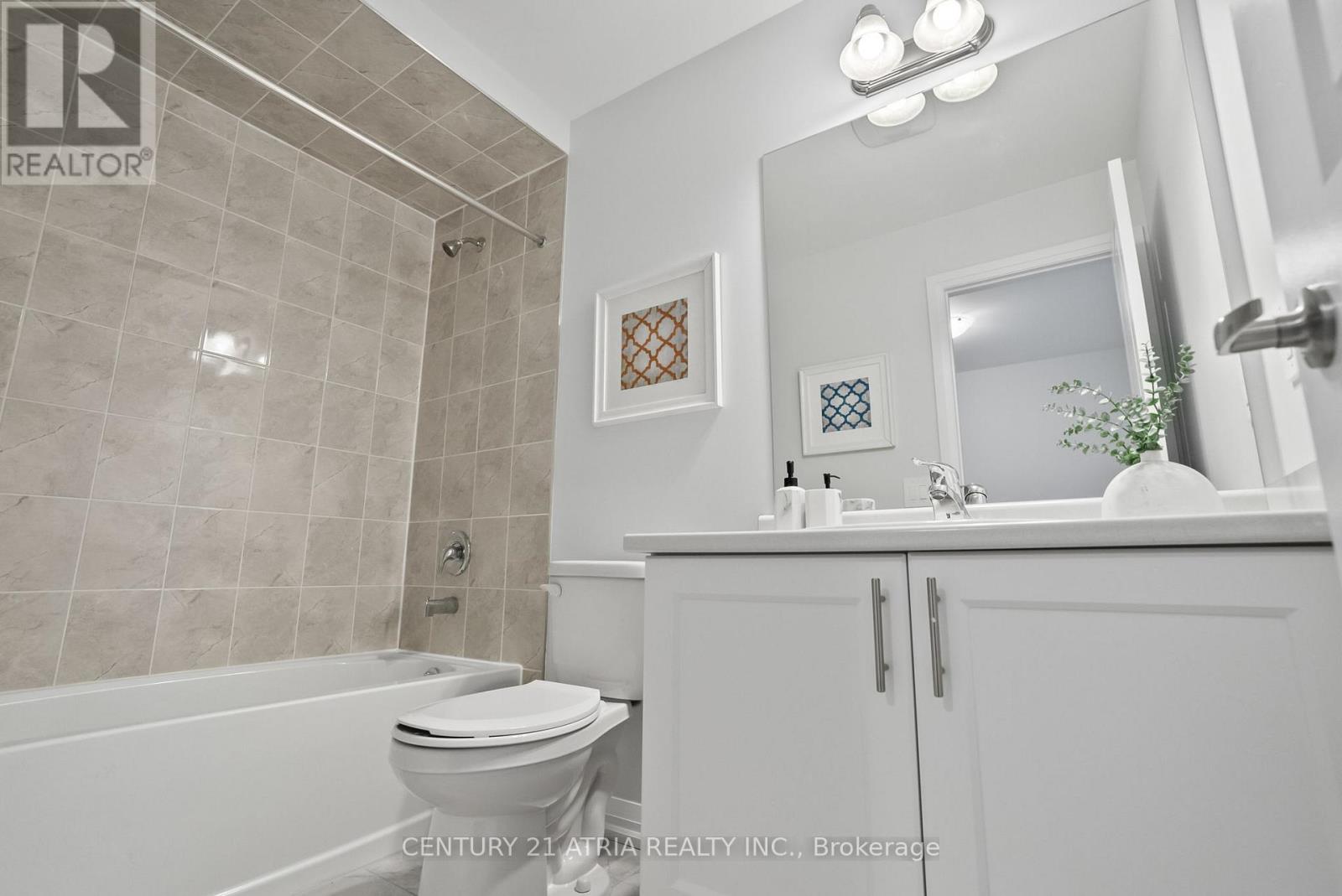 140 Corley Street, Kawartha Lakes (Lindsay), Ontario  K9V 0R4 - Photo 27 - X12576604