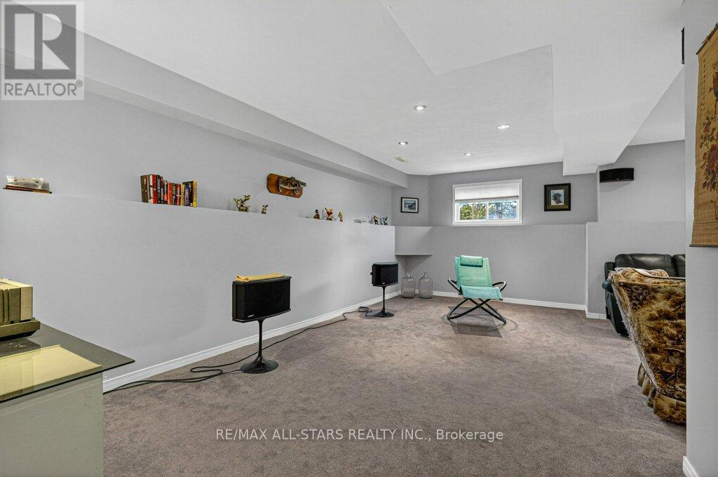 11 Grandview Drive, Kawartha Lakes (Omemee), Ontario  K0L 2W0 - Photo 10 - X12578112