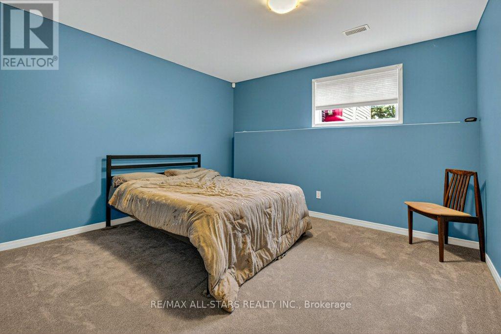 11 Grandview Drive, Kawartha Lakes (Omemee), Ontario  K0L 2W0 - Photo 24 - X12578112