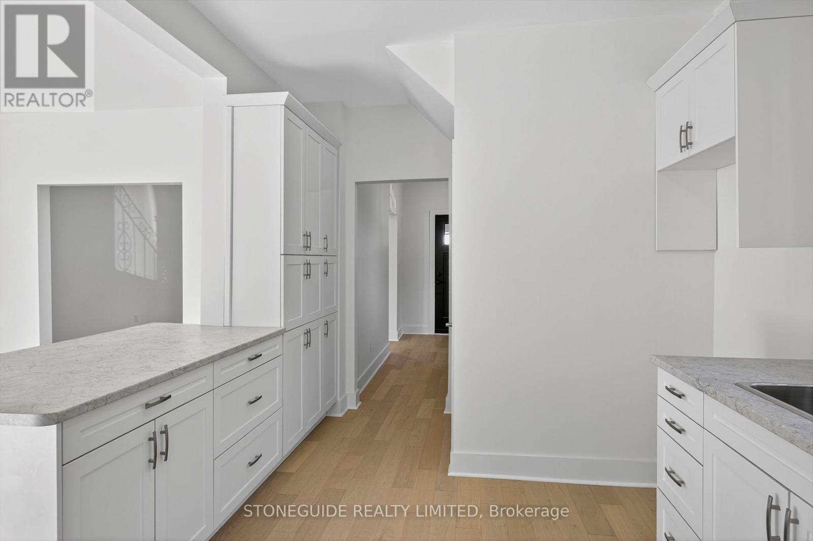 550 Bolivar Street, Peterborough (Town Ward 3), Ontario  K9J 4R8 - Photo 15 - X12578140