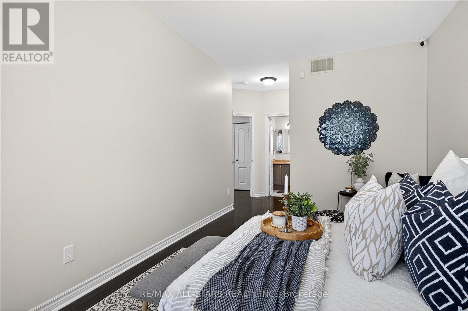 33 Deacon Crescent, Kawartha Lakes (Lindsay), Ontario  K9V 1C3 - Photo 20 - X12578318