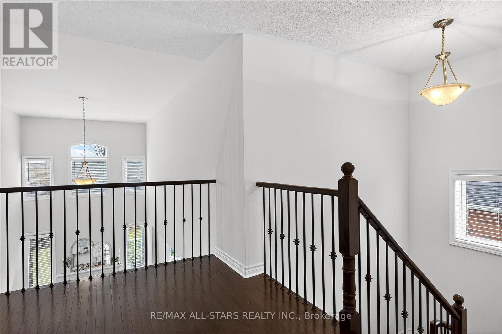 33 Deacon Crescent, Kawartha Lakes (Lindsay), Ontario  K9V 1C3 - Photo 26 - X12578318