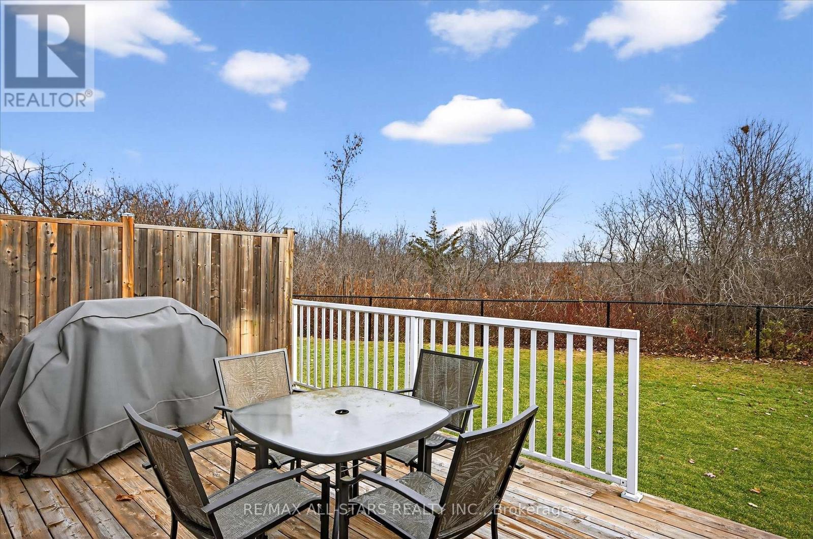 33 Deacon Crescent, Kawartha Lakes (Lindsay), Ontario  K9V 1C3 - Photo 35 - X12578318