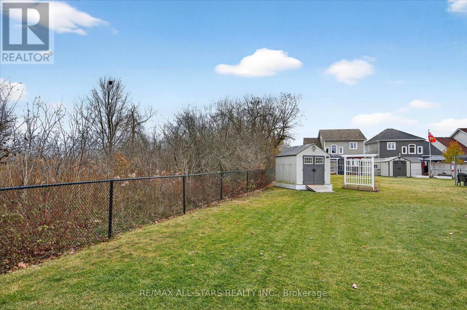 33 Deacon Crescent, Kawartha Lakes (Lindsay), Ontario  K9V 1C3 - Photo 39 - X12578318