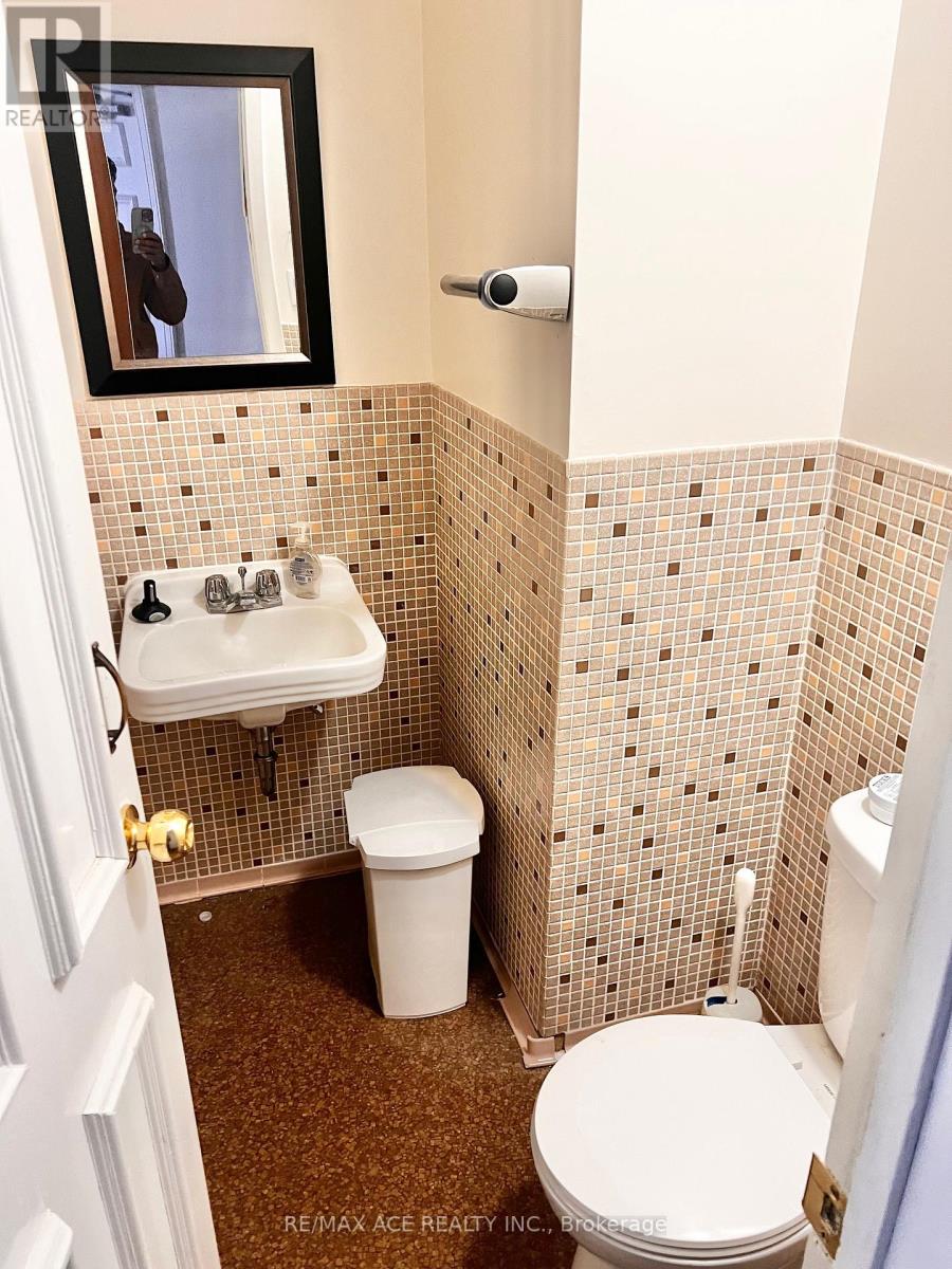 3 Hastings Street N, Bancroft (Bancroft Ward), Ontario  K0L 1C0 - Photo 11 - X12578494