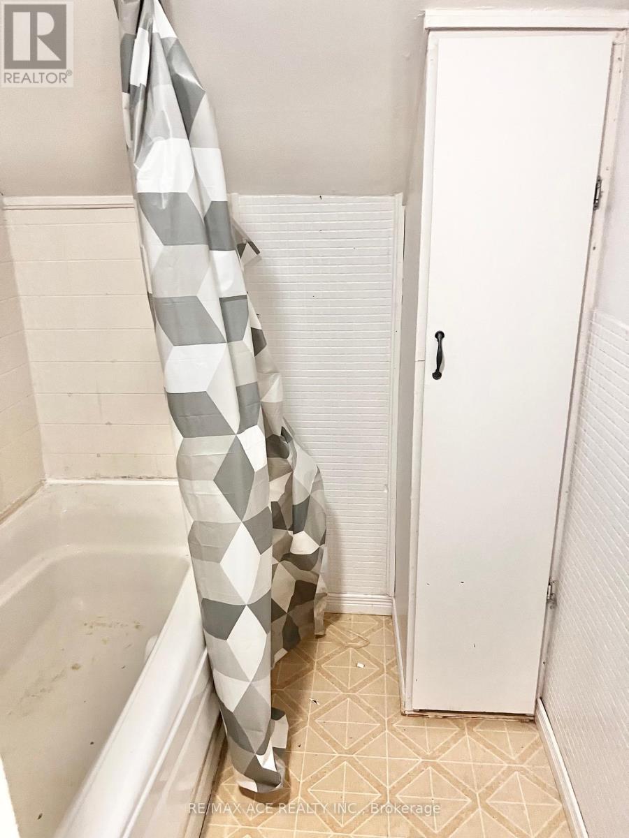 3 Hastings Street N, Bancroft (Bancroft Ward), Ontario  K0L 1C0 - Photo 12 - X12578494