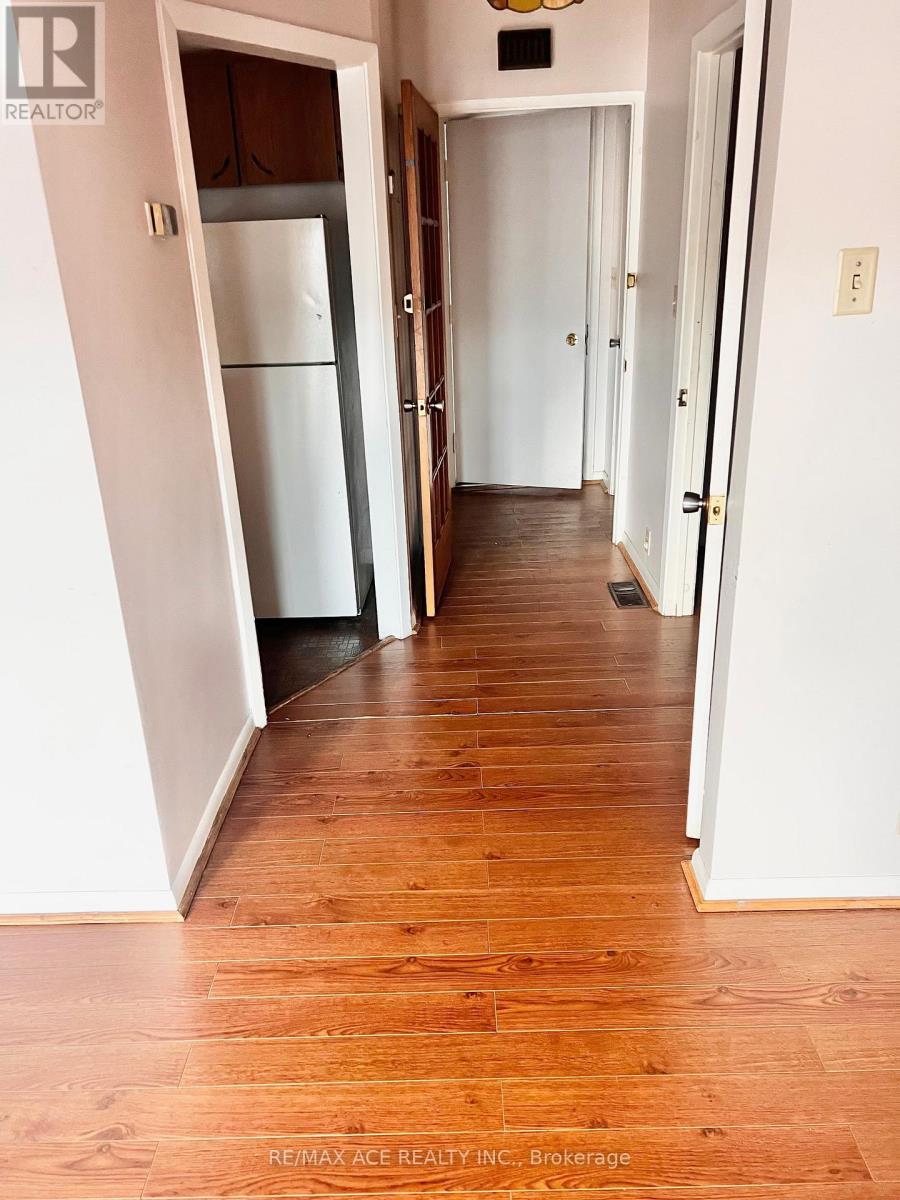 3 Hastings Street N, Bancroft (Bancroft Ward), Ontario  K0L 1C0 - Photo 4 - X12578494