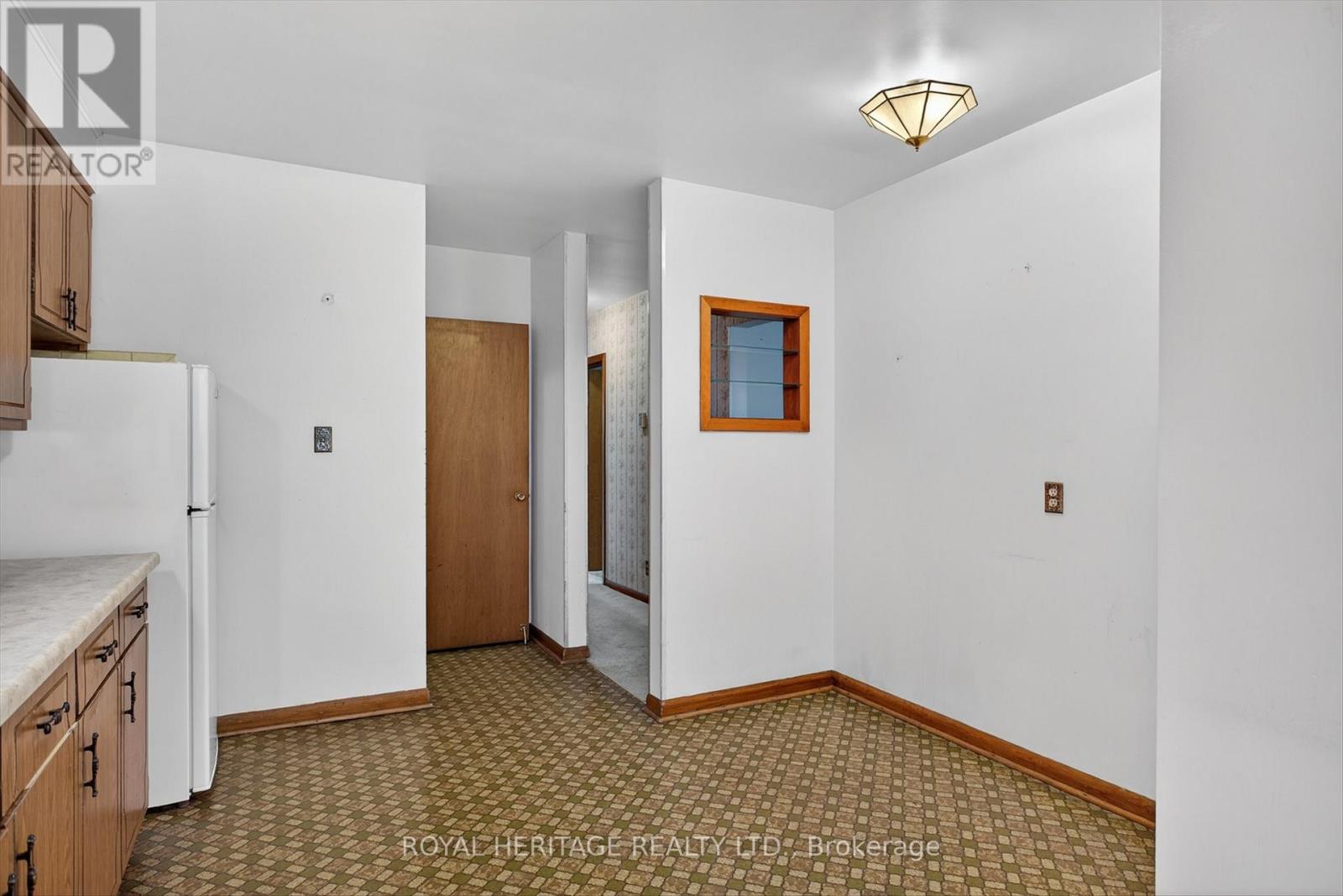 59 Colborne Street E, Kawartha Lakes (Lindsay), Ontario  K9V 1K6 - Photo 10 - X12578772