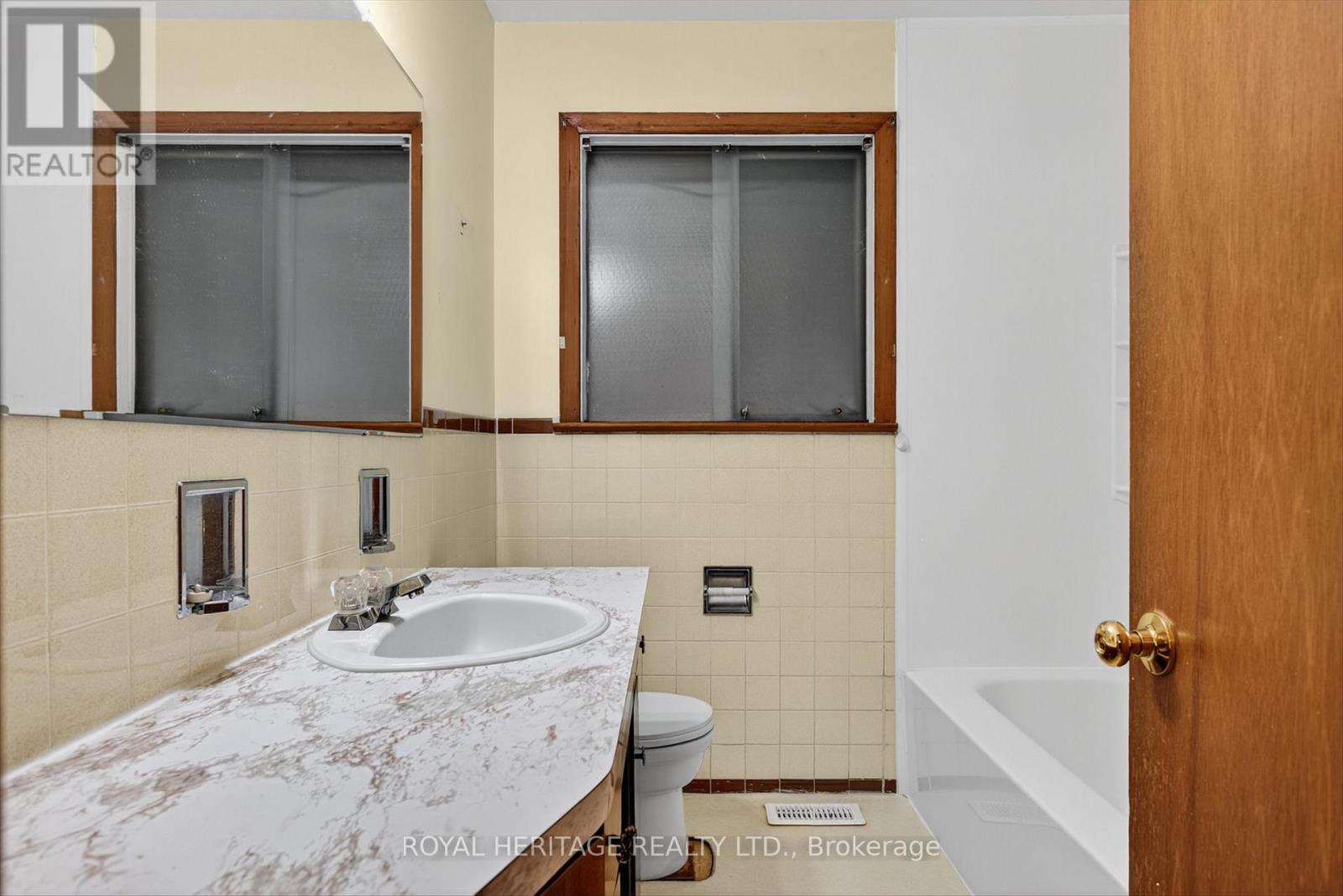 59 Colborne Street E, Kawartha Lakes (Lindsay), Ontario  K9V 1K6 - Photo 22 - X12578772