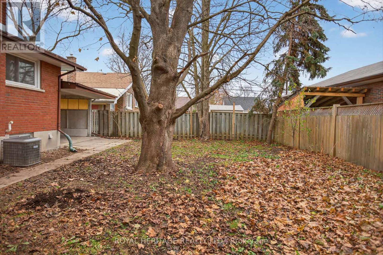 59 Colborne Street E, Kawartha Lakes (Lindsay), Ontario  K9V 1K6 - Photo 40 - X12578772