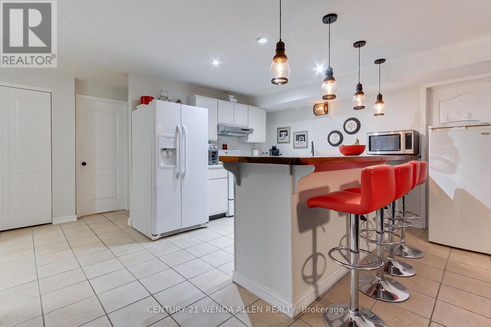 24 Maple Grove Road, Kawartha Lakes (Lindsay), Ontario  K9V 4R6 - Photo 31 - X12579022