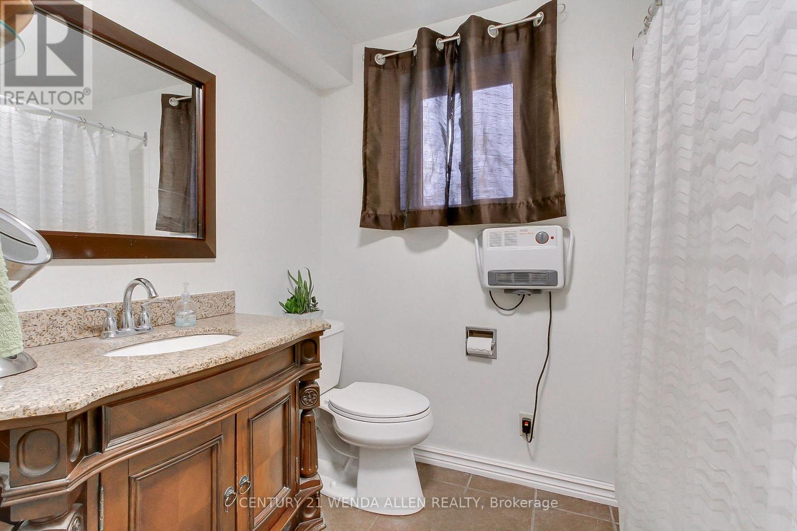 24 Maple Grove Road, Kawartha Lakes (Lindsay), Ontario  K9V 4R6 - Photo 34 - X12579022