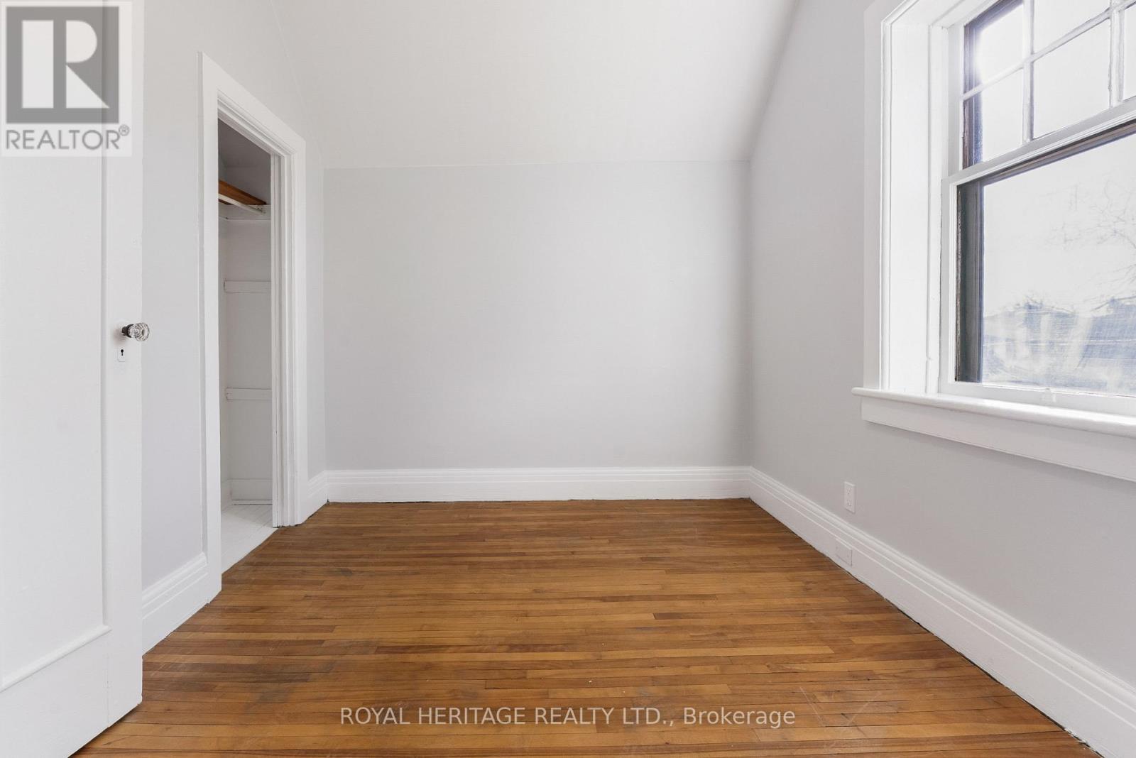 5 Adelaide Street S, Kawartha Lakes (Lindsay), Ontario  K9V 3J3 - Photo 22 - X12579434