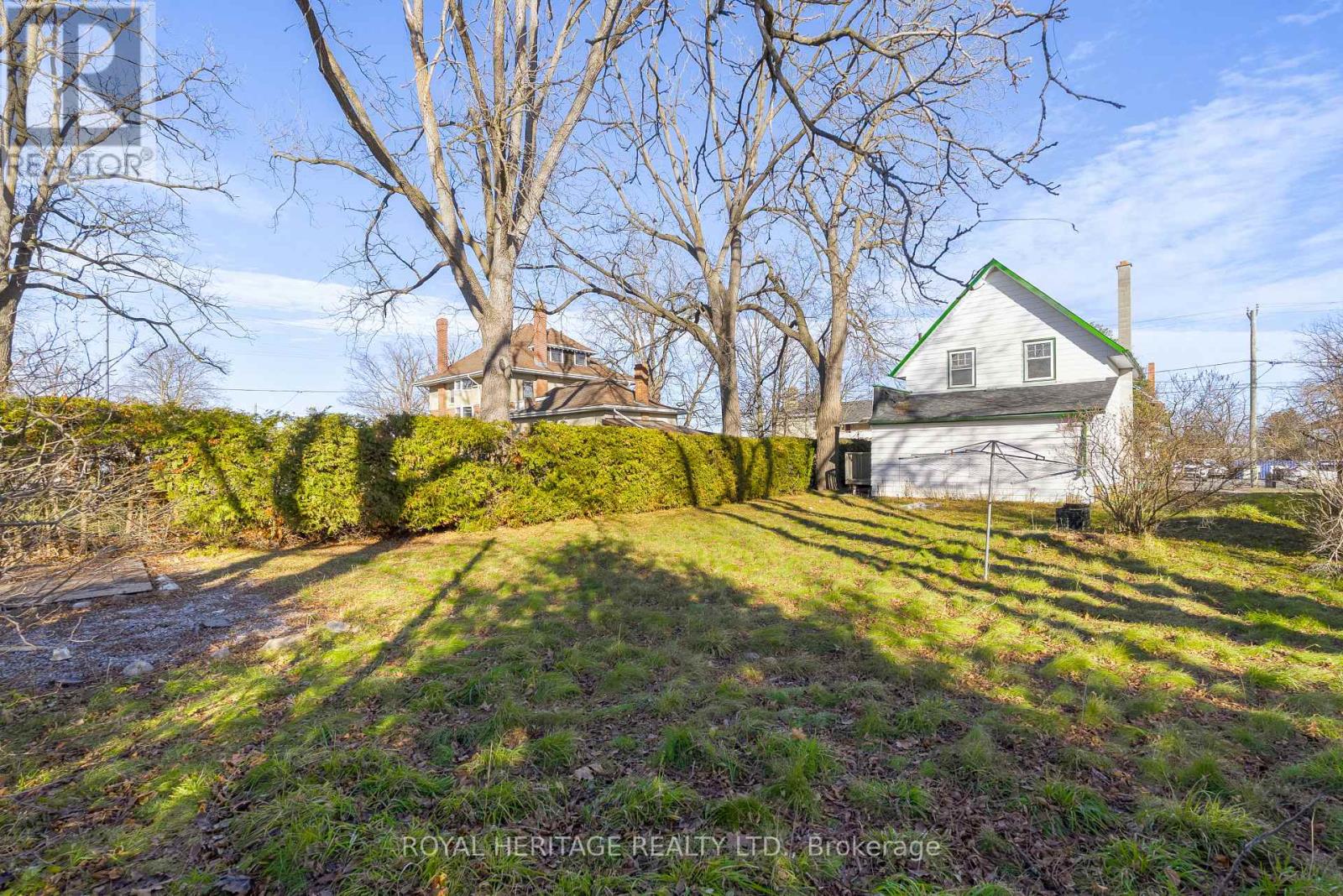 5 Adelaide Street S, Kawartha Lakes (Lindsay), Ontario  K9V 3J3 - Photo 29 - X12579434