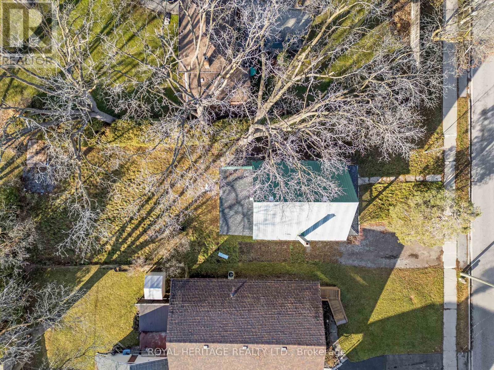 5 Adelaide Street S, Kawartha Lakes (Lindsay), Ontario  K9V 3J3 - Photo 30 - X12579434