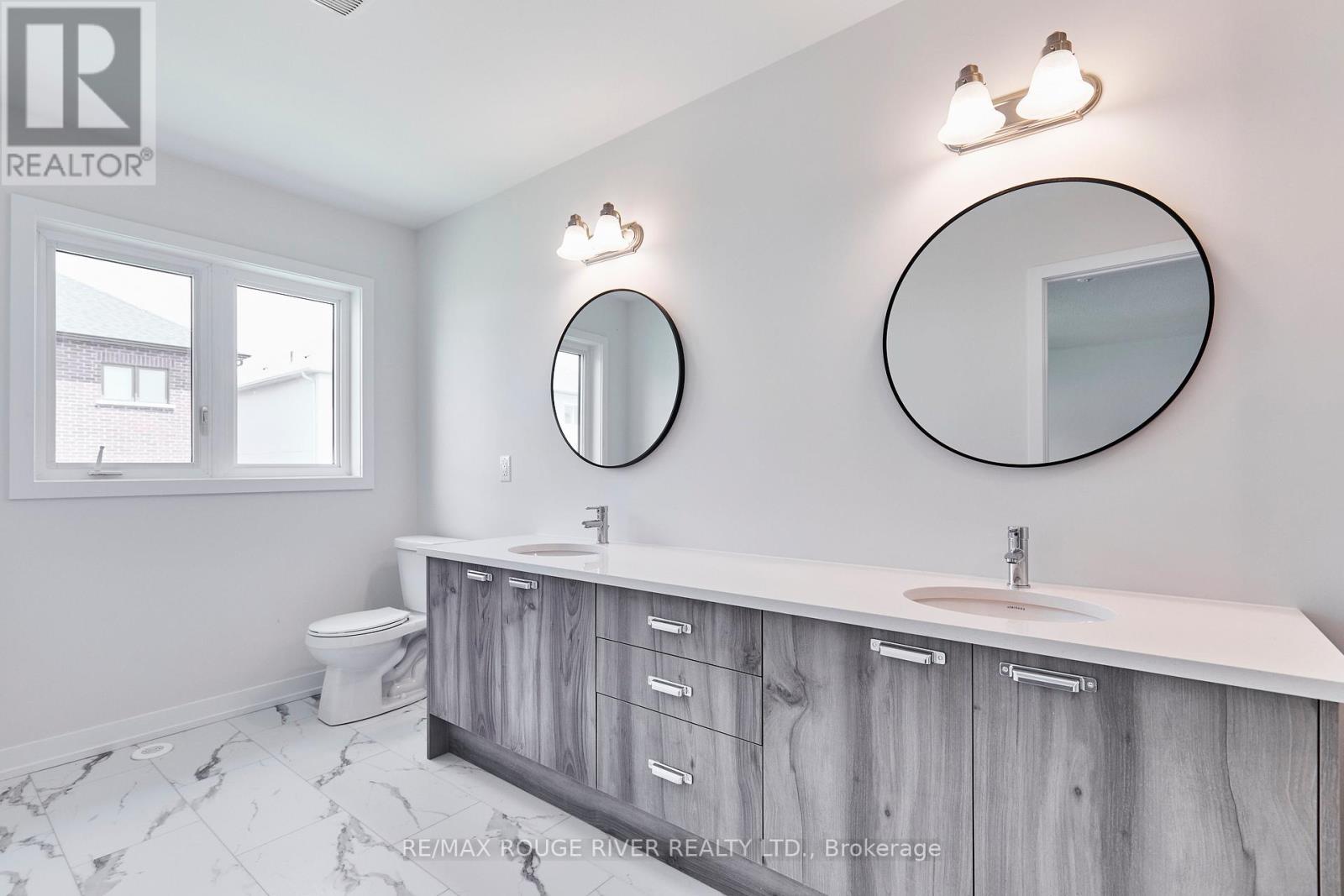 106 Ziibi Way, Clarington (Newcastle), Ontario  L1B 0W5 - Photo 11 - E12579562