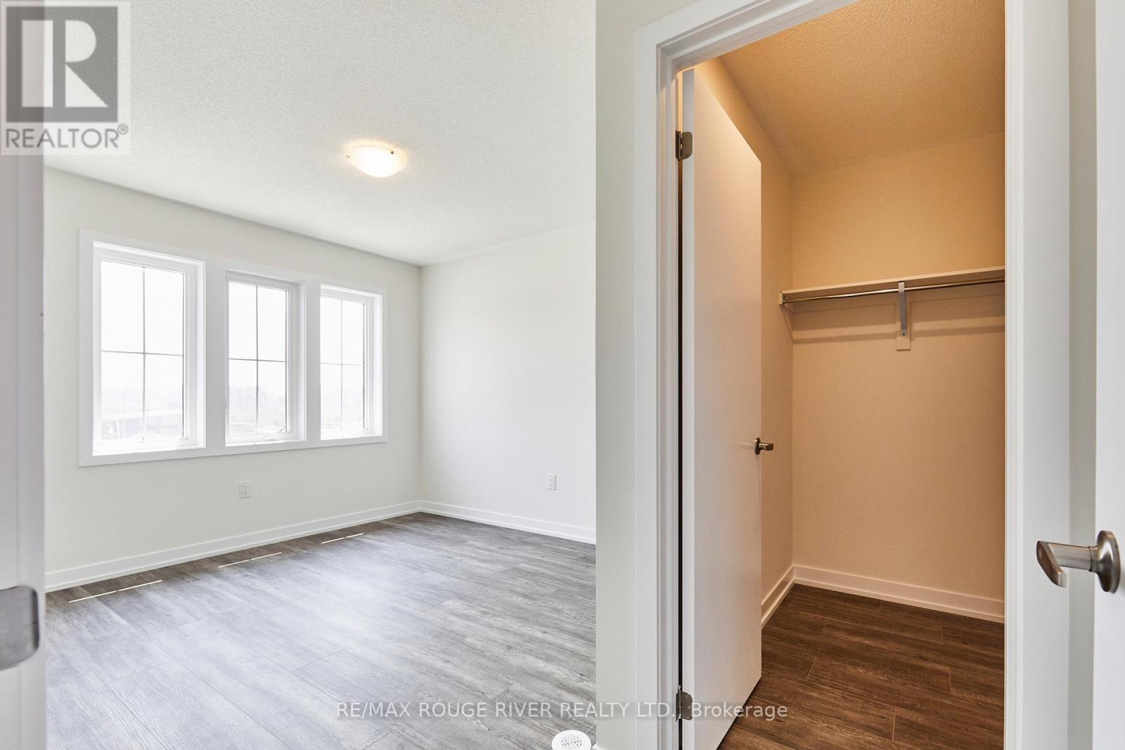 106 Ziibi Way, Clarington (Newcastle), Ontario  L1B 0W5 - Photo 9 - E12579562