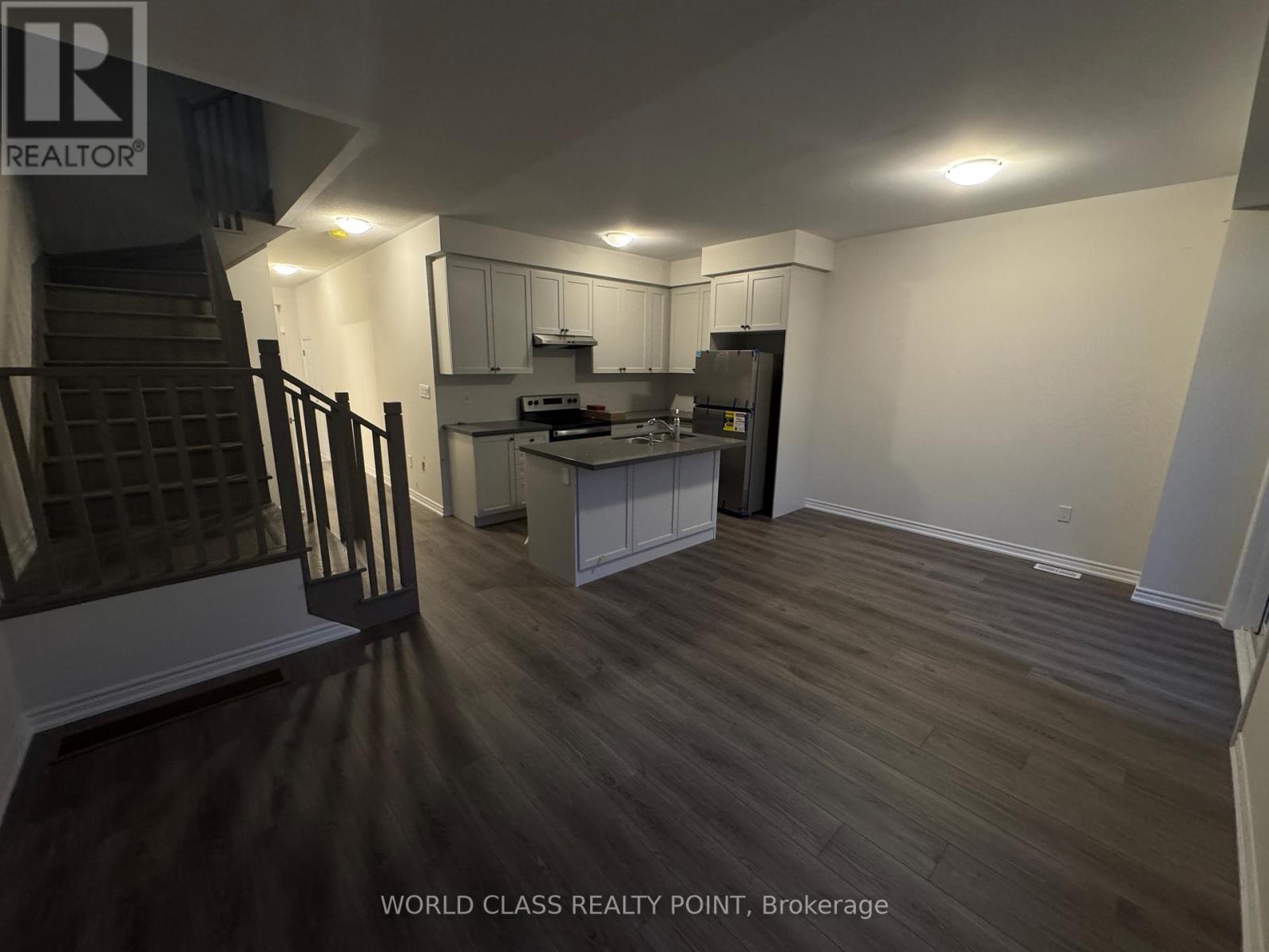 89 Watts Mews, Kawartha Lakes (Lindsay), Ontario  K9V 0T4 - Photo 8 - X12579546