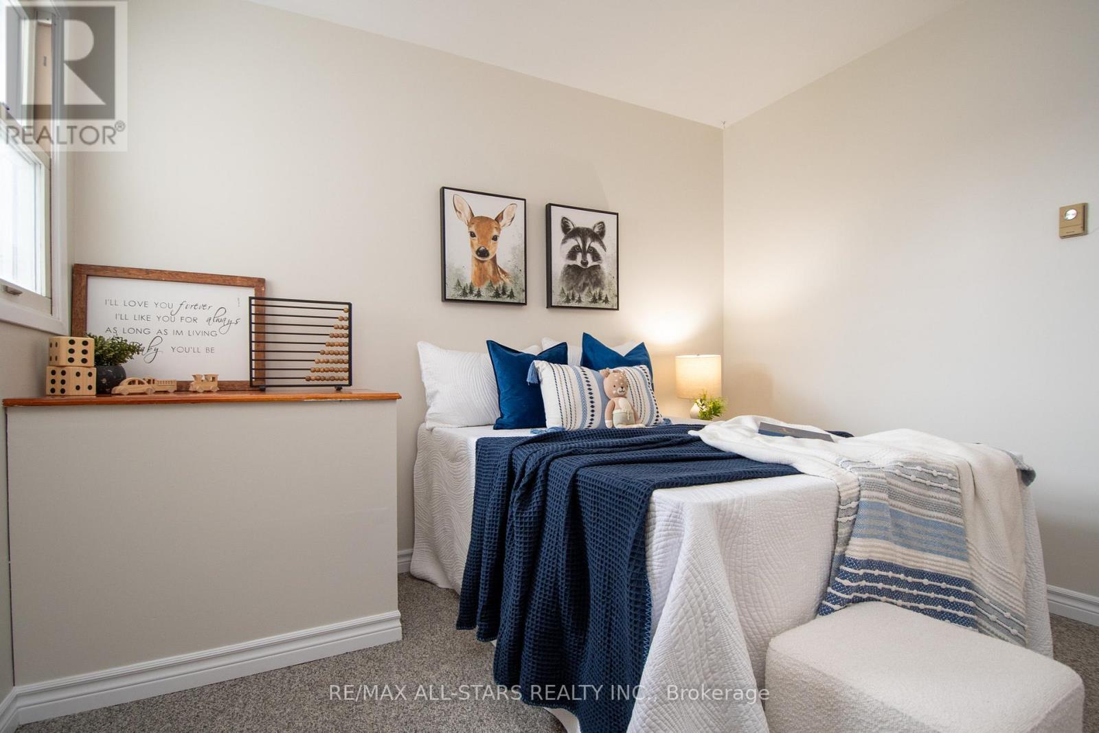 27 Hillside Drive, Kawartha Lakes (Lindsay), Ontario  K9V 1A3 - Photo 20 - X12580142