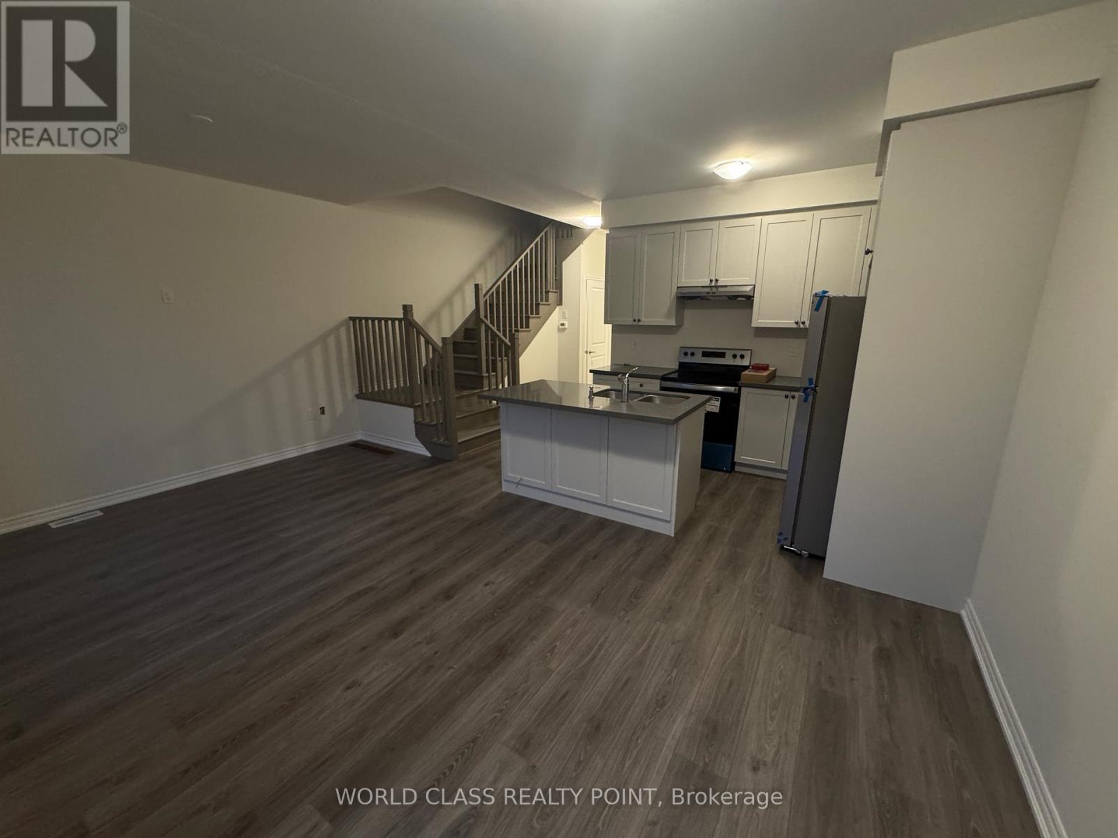 91 Watts Mews, Kawartha Lakes (Lindsay), Ontario  K9V 0T4 - Photo 10 - X12580712