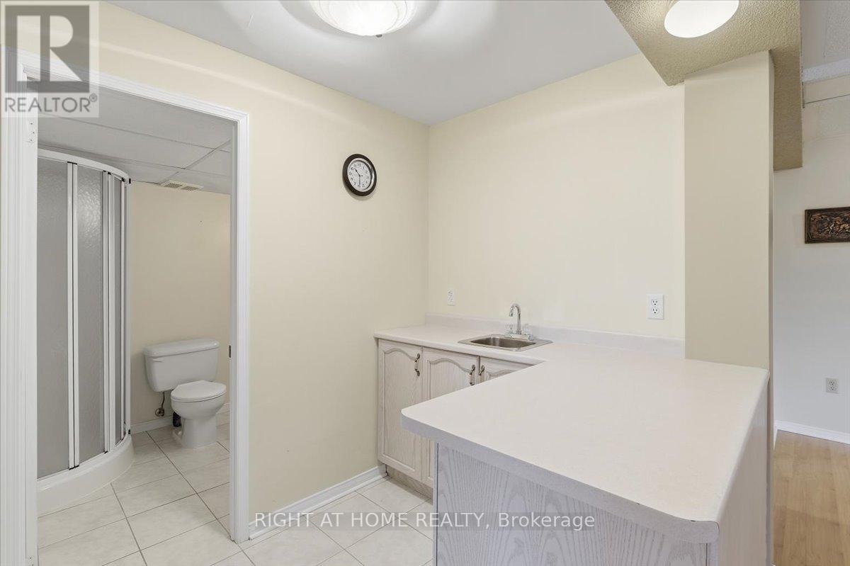 1349 Eagle Crescent, Peterborough (Monaghan Ward 2), Ontario  K9K 2K7 - Photo 16 - X12580860