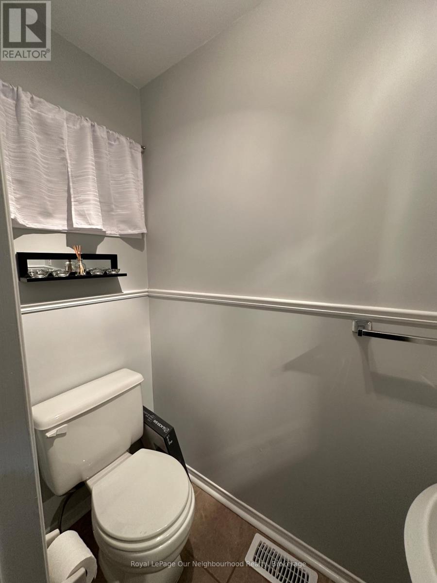 459 Laurie Avenue, Peterborough (Ashburnham Ward 4), Ontario  K9L 1X7 - Photo 22 - X12580944