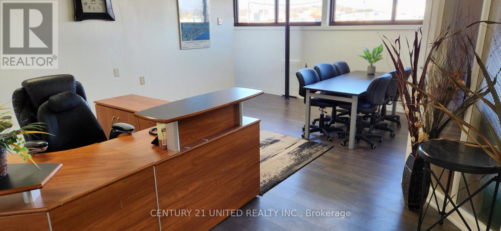 Unit B - 785 The Kingsway, Peterborough (Otonabee Ward 1), Ontario  K9J 6W7 - Photo 3 - X12581168