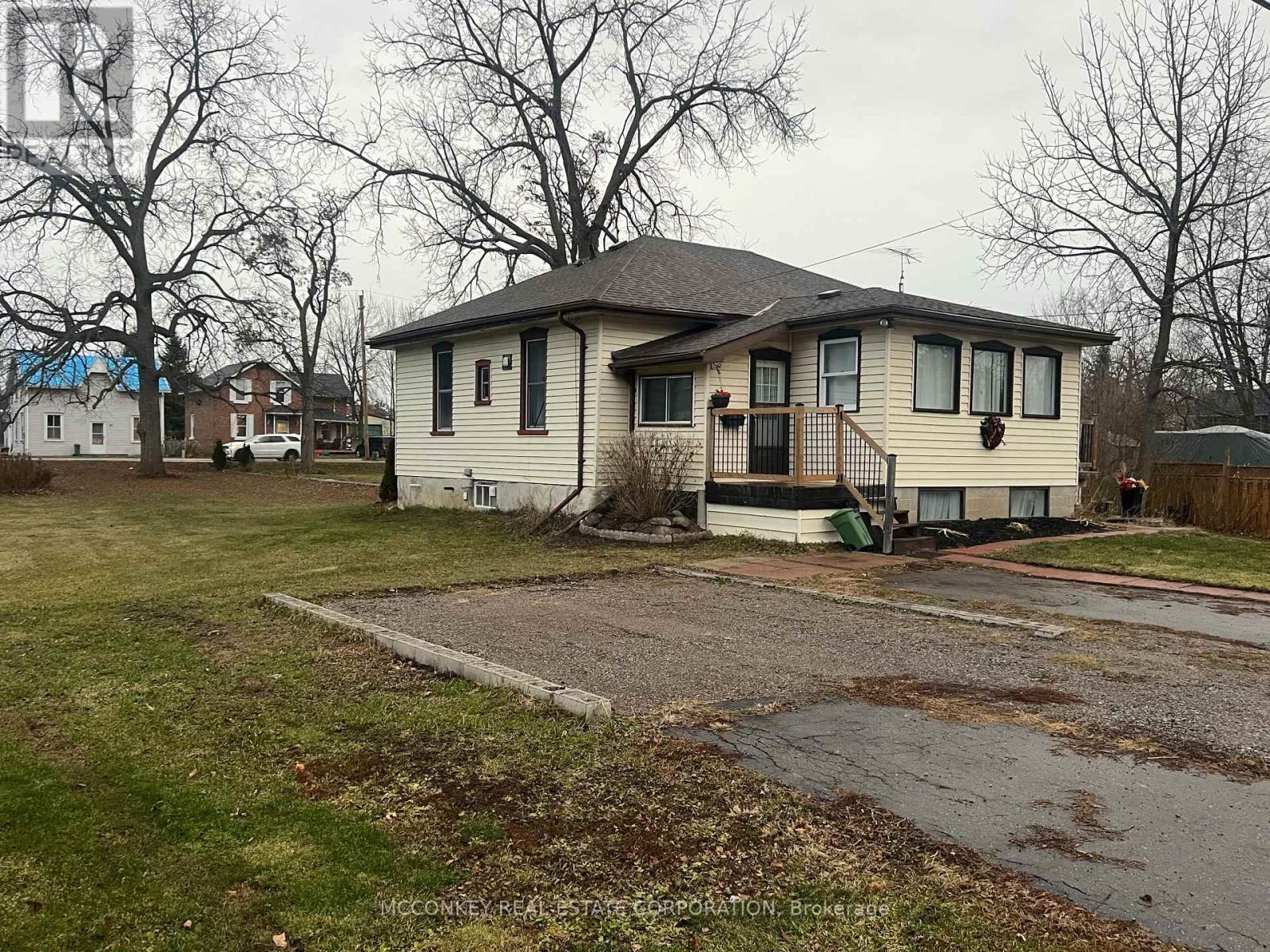 24 King Street W, Kawartha Lakes (Omemee), Ontario  K0L 2W0 - Photo 2 - X12581726